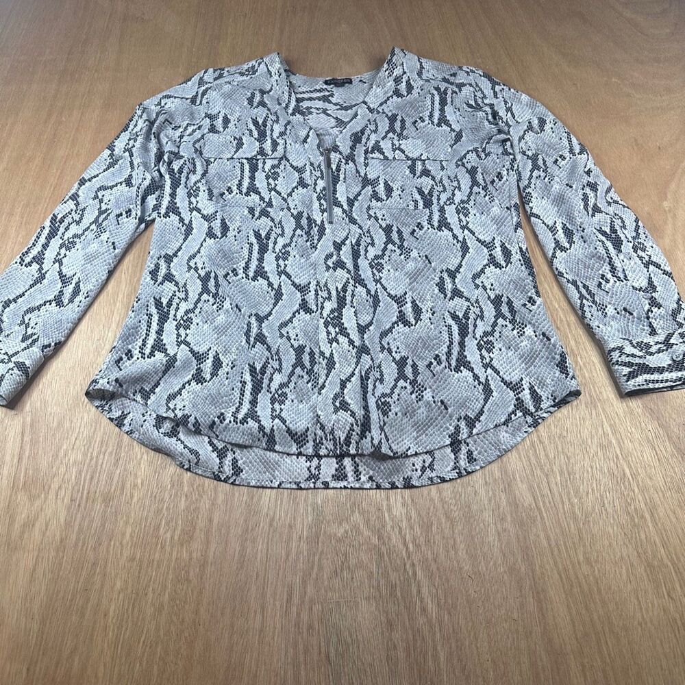 Express Snakeskin Print Blouse Gray Black Half Zip Long Sleeve Womens M